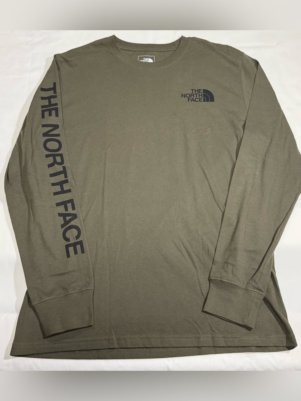 The North Face Men's Olive Long Sleeve Logo Tee - Medium